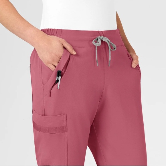 Wonderwink RENEW Scrub Set - Picture 13 of 14